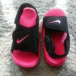 Girls Nike sandals